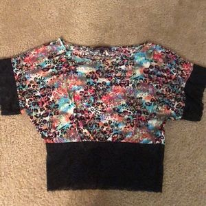 Cheetah colorful print top!
